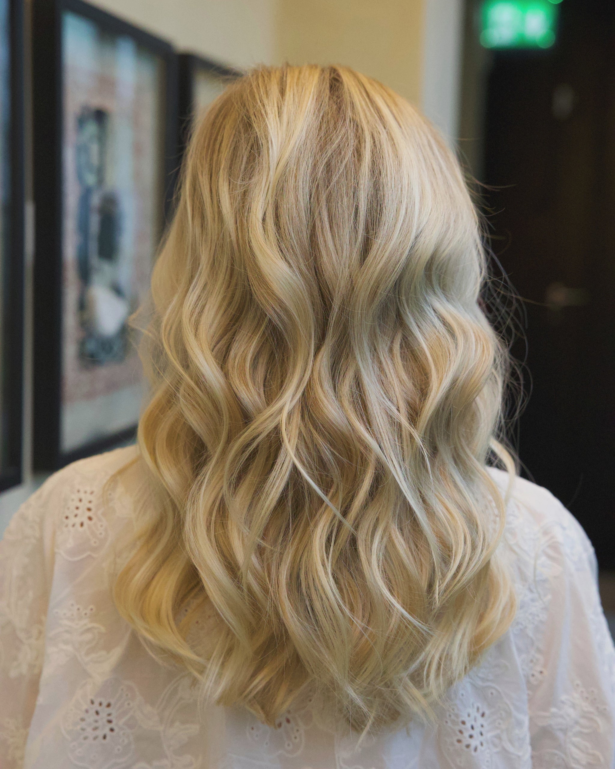 Uma marca criada para oferecer uma experiência de cuidados de beleza que apoia uma visão de saúde, bem-estar e sustentabilidade.